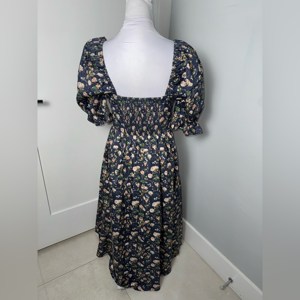 Hill House Home The Ophelia Dress in Navy Bluebonnet/Size Medium - Picture 6 of 11